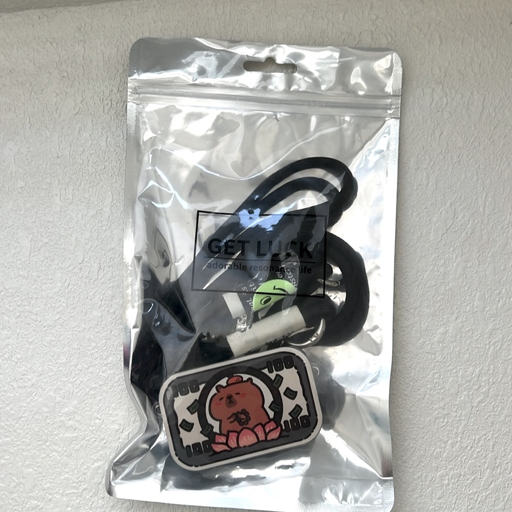 Crossbody Phone Strap with Mirror Clip [New] - Picture 5 of 5